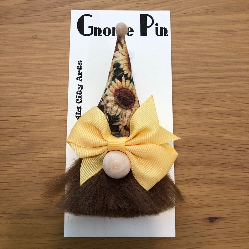 Sunflower Gnome Pin Brooch Handmade Gift Guide Bow Magnetic Brown Beard Autumn